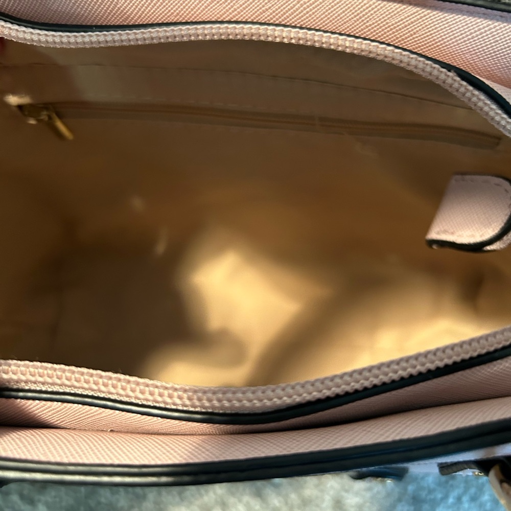 Marilyn Monroe Light Pink Shoulder Bag 👜 - Picture 4 of 4